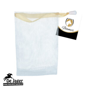 White mesh bag with a pale ribbon handle and a attached 'Foamer' tag; De Jaer logo appears in the lower-left corner.