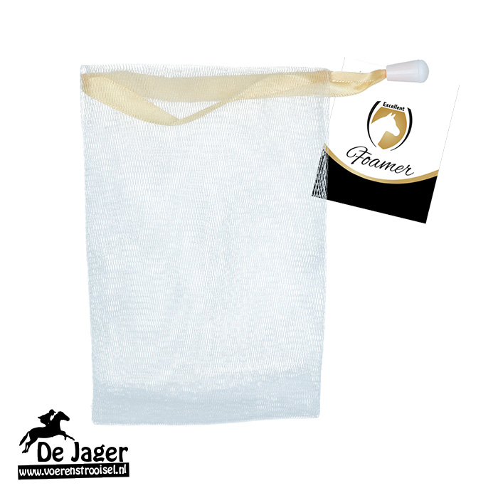 White mesh bag with a pale ribbon handle and a attached 'Foamer' tag; De Jaer logo appears in the lower-left corner.